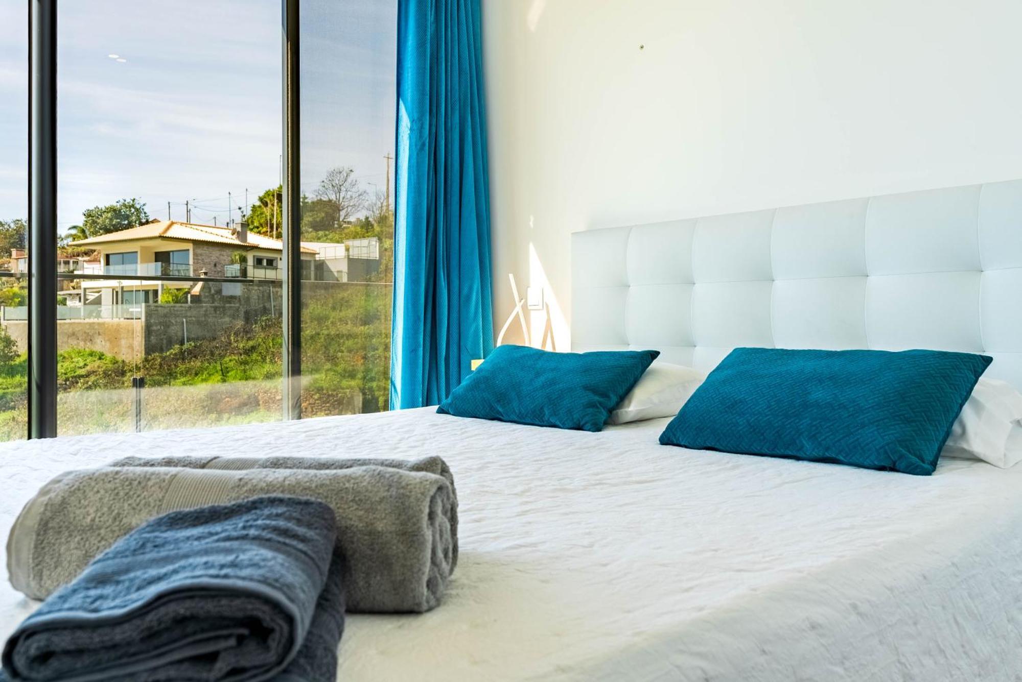 Casa Branca, Beautiful Sea View Apartment Estreito Da Calheta Exterior photo